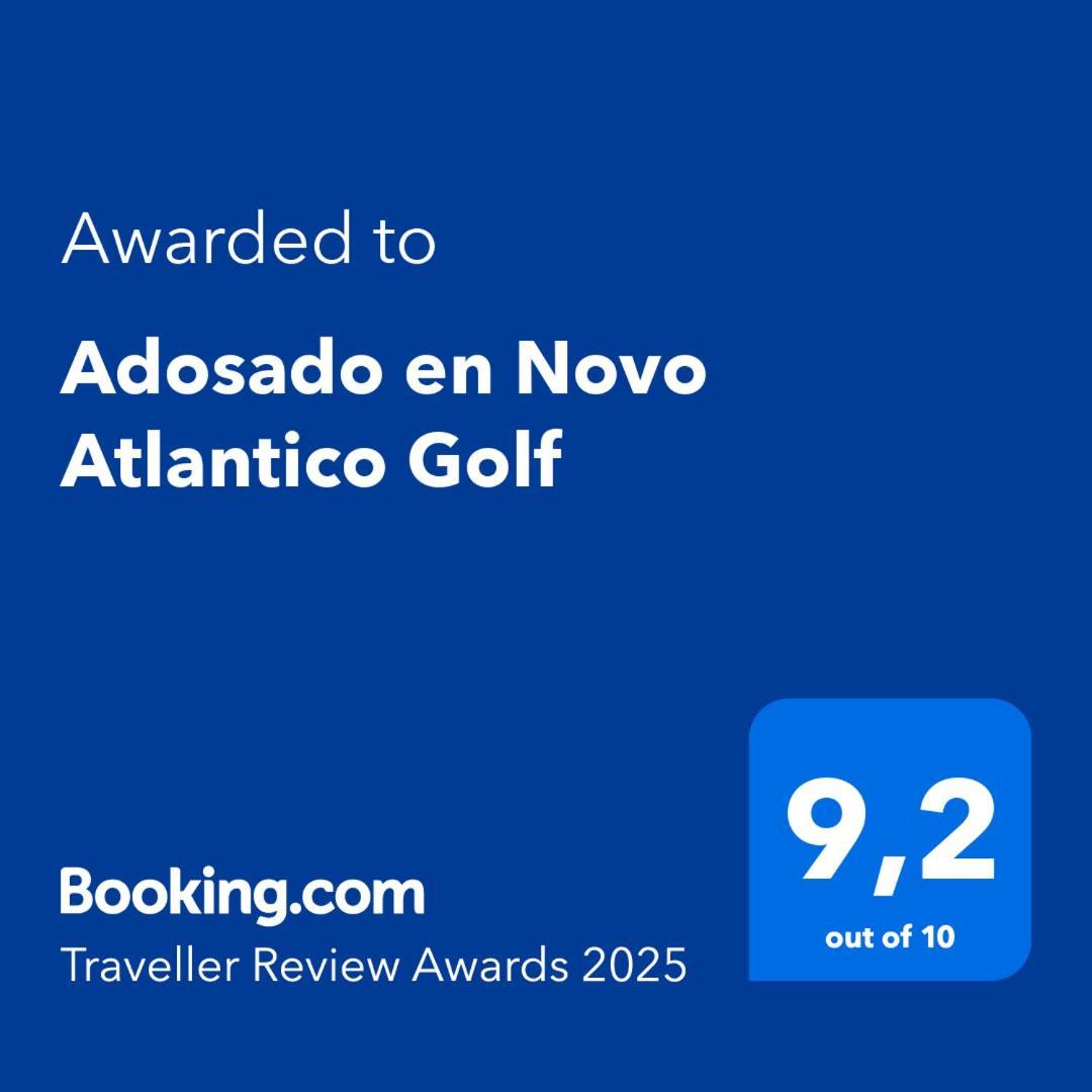 شقة Adosado En Novo Atlantico Golf نوفو سانكتي بيتري المظهر الخارجي الصورة